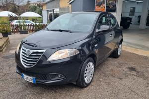 Lancia Ypsilon 0.9 TwinAir 85 CV 5 porte S&S Gold