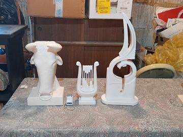 STATUE IN MARMO DI PREGIO 