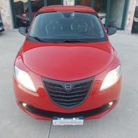 Lancia Ypsilon 1.3 MJT 16V 95 CV 5 porte 2015