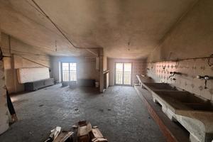 Appartamenti da sistemare per impresa