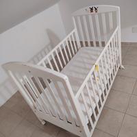 Culla con cassettone compresa di materasso
