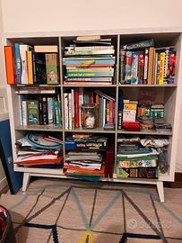 Mobile Libreria Bambini  + tavolino Legno