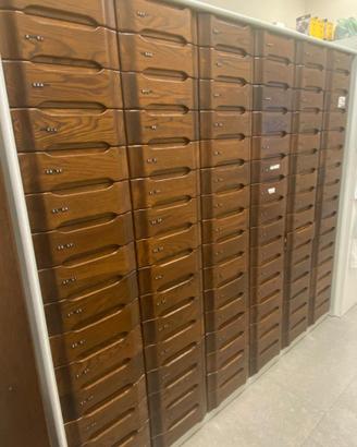 Cassettiere farmacia in legno
