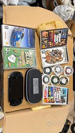 PSP con moltissimi giochi ed accessori