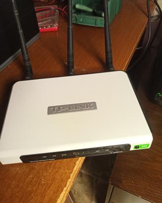 Acces point tp-link tl-wr941nd