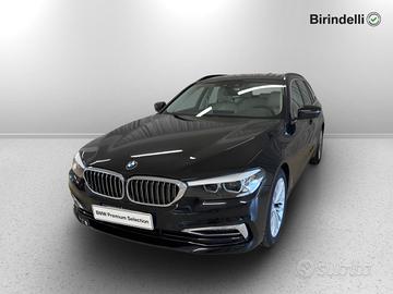 BMW Serie 5(G30/31/F90) - 518d Touring Luxury