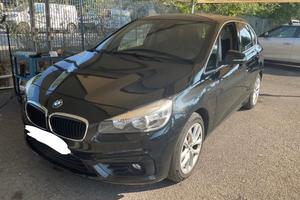 BMW 218i Active Tourer Advantage