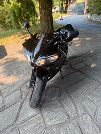 YAMAHA YZF R1