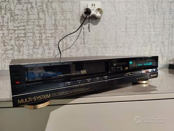 Videoregistratore Hitachi VT-498EM per ricambi