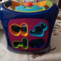 giocattolo cubo interattivo ed educativo 