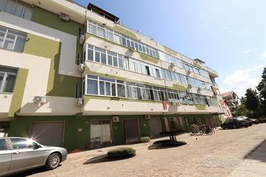 MONOLOCALE A MONTESILVANO