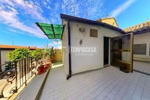 CASA SINGOLA SU DUE PIANI