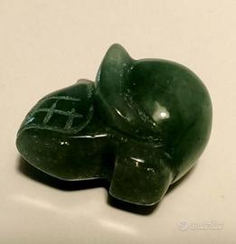 Teschio amuleto di giadeite o nefrite