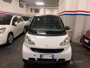 Smart ForTwo 1000 52 kW coupé pure