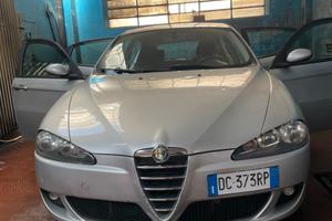 Alfa romeo 147 benzina gpl 75 000 km