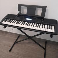 Tastiera Yamaha Psr E383 con garanzia