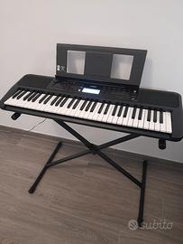 Tastiera Yamaha Psr E383 con garanzia