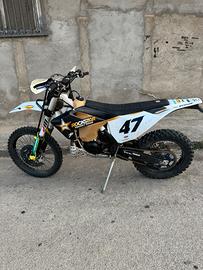 HUSQVARNA TE 300 2019