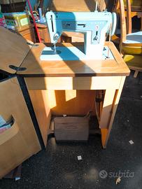 macchina da cucire SINGER 