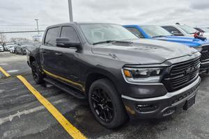 RAM 1500 1500 5.7 V8 Crew Cab LARAMIE Black Nigh