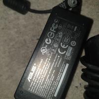 Vari alimentatori per portatili, 4€/pz in blocco