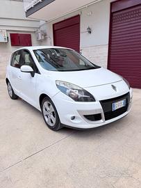 Renault Scénic X-Mod 1.5 dCi 110CV EDC Luxe