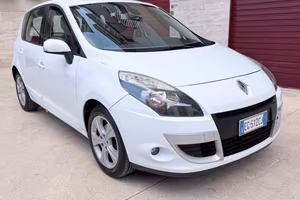Renault Scénic X-Mod 1.5 dCi 110CV EDC Luxe