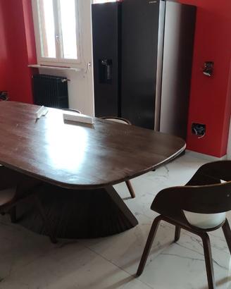 Tavolo in legno cannettato da sala - cucina