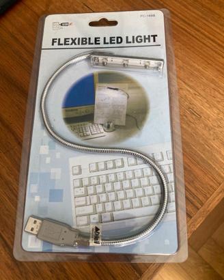 Lampada Led Flessibile per PC attacco USB. Nuova
