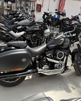 Harley-Davidson Softail Sport Glide SPORT GLI...