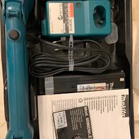 Makita Torcia con carica batteria