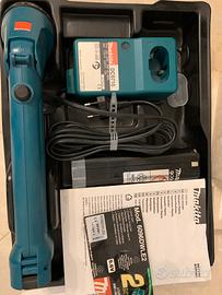 Makita Torcia con carica batteria