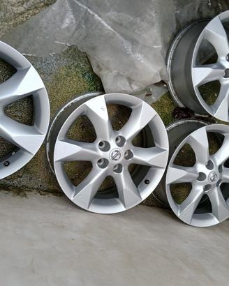 cerchi in lega nissan juke quashai