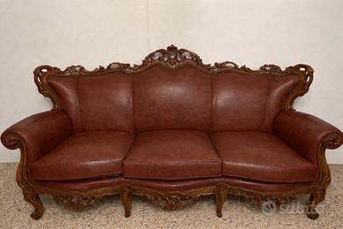 Divano Ottocentesco.