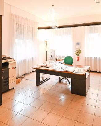 Ufficio nel centro di Bolzano - Via Leonardo da Vi