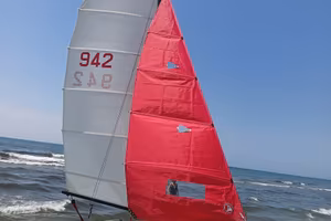 Catamarano Beluga 16