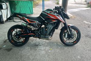 Ktm duke 790 2018 depotenziata a2