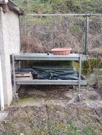 Tavolo per rinvaso per giardinaggio