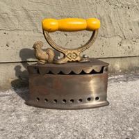 Ferro da stiro a Carbone