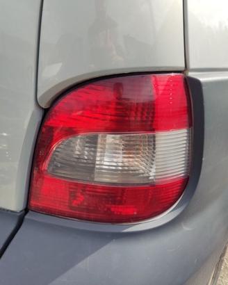 Fanale post dx RENAULT MEGANE SCENIC RX4 2001