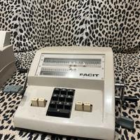 Calcolatrice FACIT meccanica anni ‘70