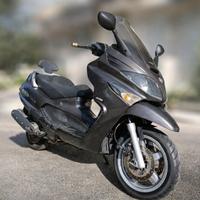piaggio xevo 400