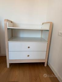 Fasciatoio con cassettiera