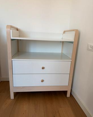 Fasciatoio con cassettiera