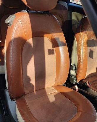 Sedile anteriore in pelle beige Lancia Y