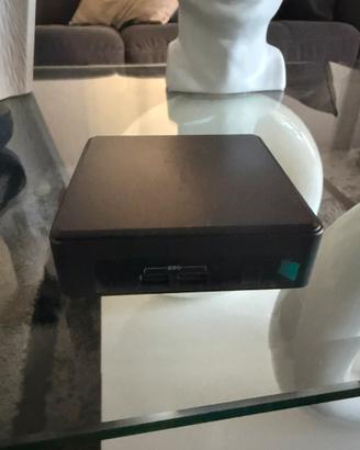 Nuc INTEL nuc7i5dnk