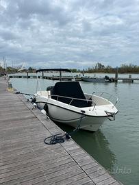 Quicksilver 675