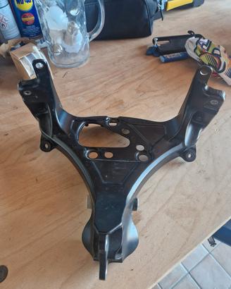 telaietto anteriore cbr 1000 rr