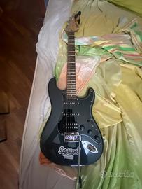 CHITARRA ELETRICA FENDER