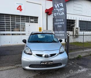 Toyota Aygo 1.0 12V VVT-i 5 porte Sound
